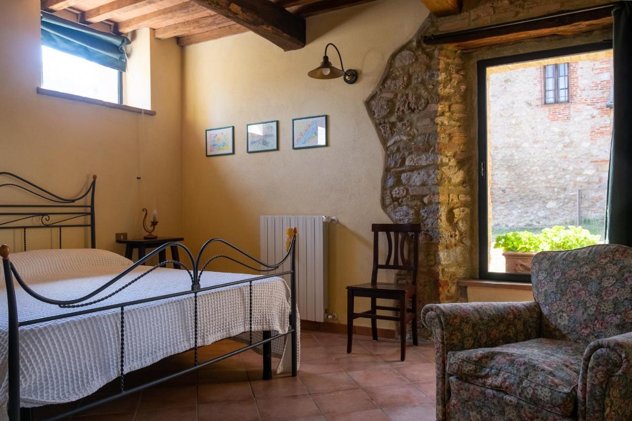 Agriturismo Colli Di Travale Montieri Luaran gambar