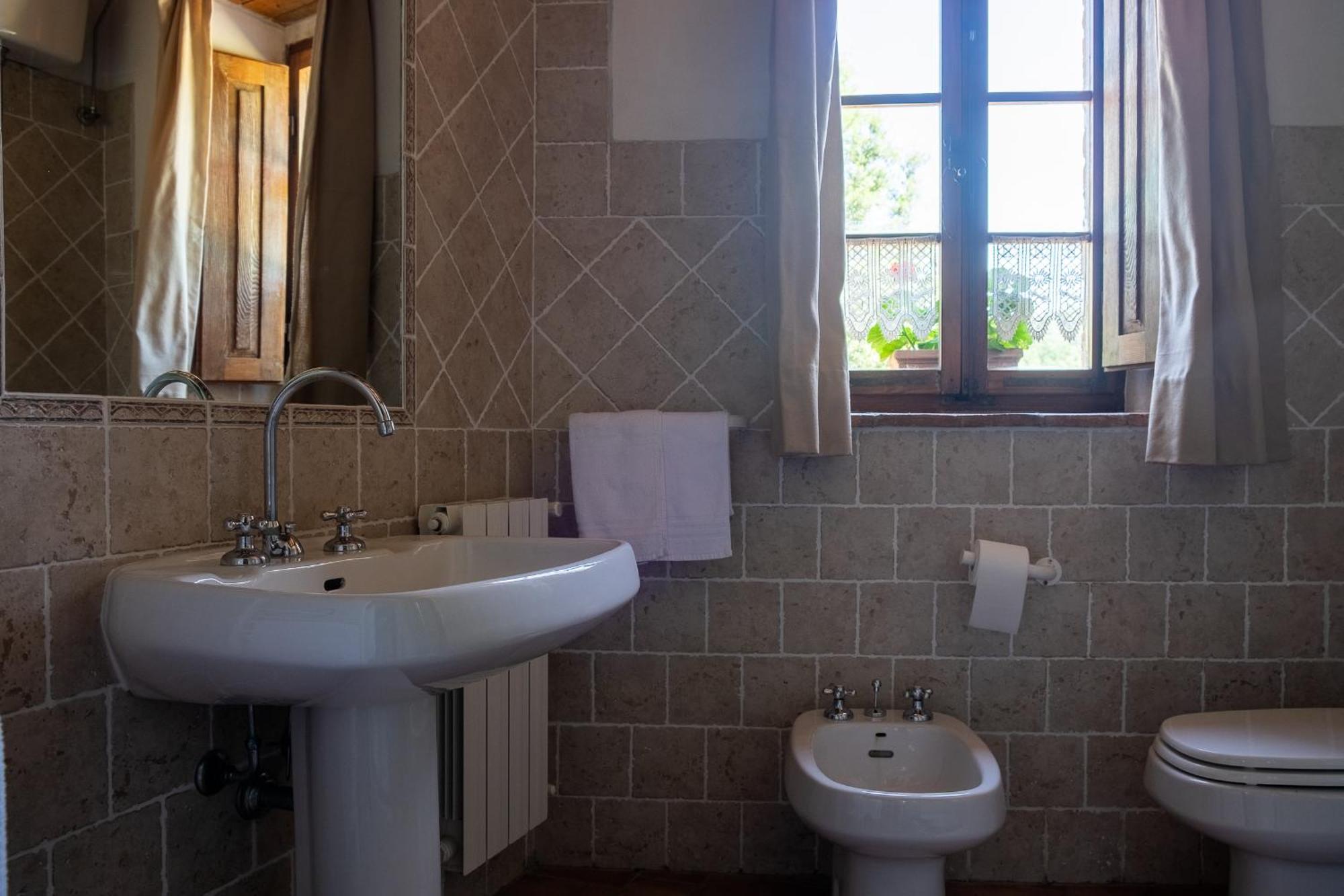Agriturismo Colli Di Travale Montieri Luaran gambar