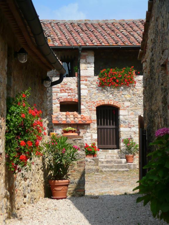 Agriturismo Colli Di Travale Montieri Luaran gambar
